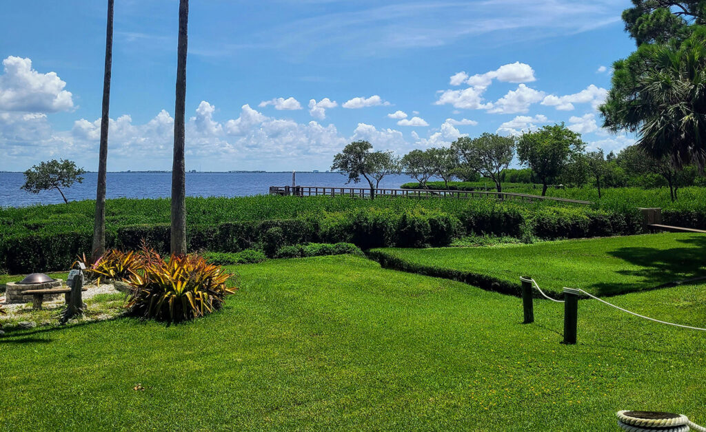 Eastern Exterminating Florida Landscaping Lawn Care and Pest Control