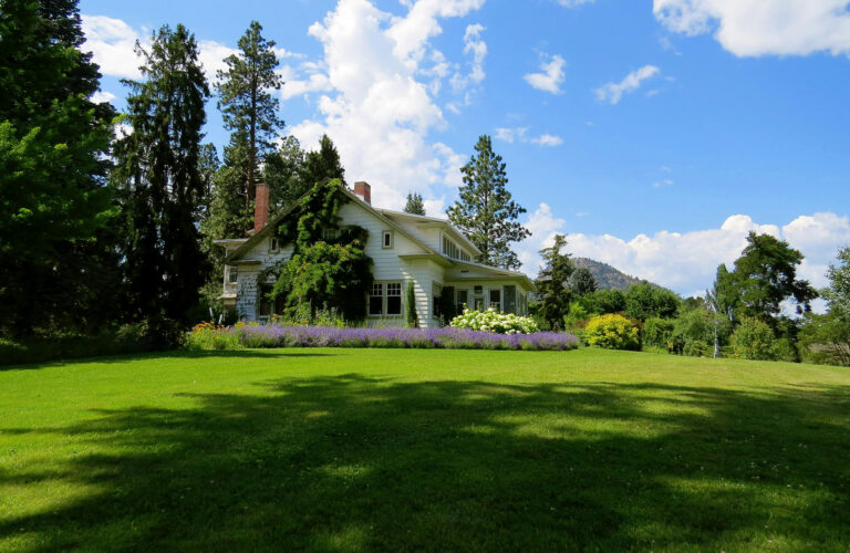 Eastern Exterminating Florida Landscaping and Pest Control